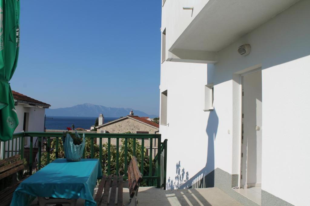 Apartmani Zderic Gradac  Zewnętrze zdjęcie
